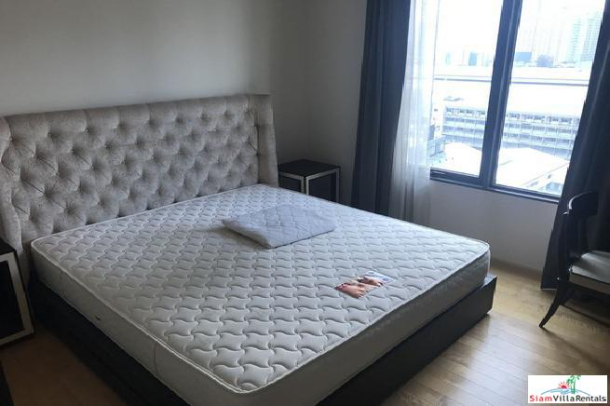 Villa Asoke | Modern Two Bedroom Corner Unit for Rent in Asok-7