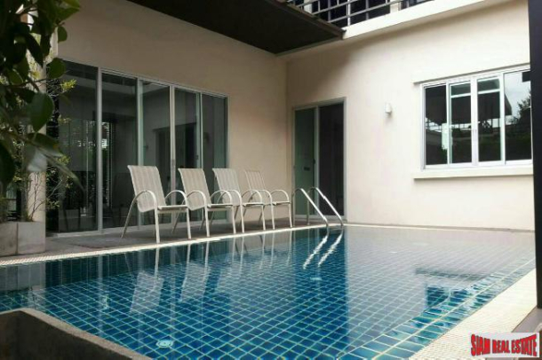 Promphan Park | Rent this Five Bedroom with Private Swimming Pool in Prawet, Bangkok-2