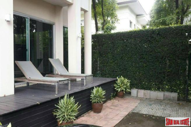 Promphan Park | Rent this Five Bedroom with Private Swimming Pool in Prawet, Bangkok-3