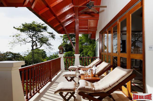Exclusive  Private Pool Villa Overlooking the Breathtaking Views of Patong Bay-10