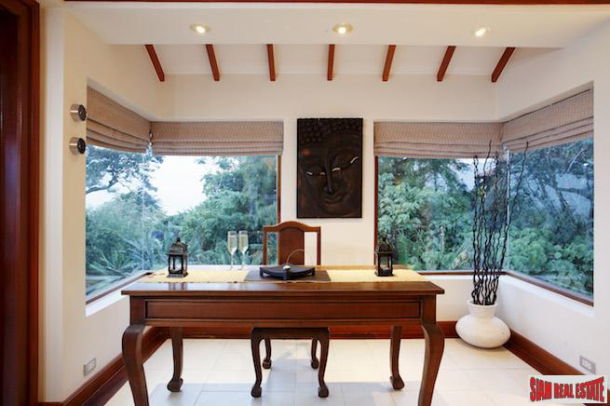Exclusive  Private Pool Villa Overlooking the Breathtaking Views of Patong Bay-22