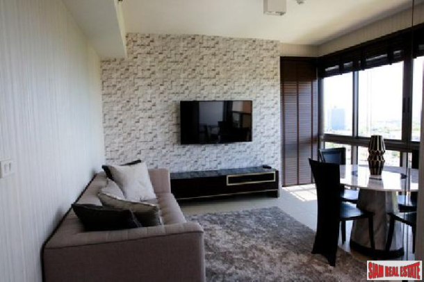 2 Bedroom Luxury Condo on The Base of Pratumnak Hills South Pattaya-3