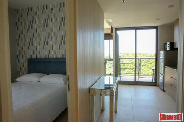 2 Bedroom Luxury Condo on The Base of Pratumnak Hills South Pattaya-7