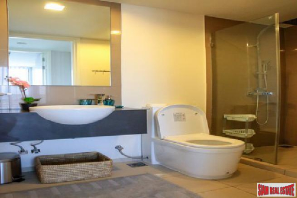 2 Bedroom Luxury Condo on The Base of Pratumnak Hills South Pattaya-9