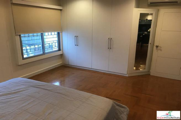 La Residenza | Nicely Decorated and Conveniently Located Two Bedroom Condo for Rent with Extras on Sukhumvit 7-8