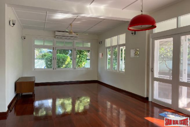 Five Bedroom Home with Private Salt Water Pool  on Thonglor BTS-8