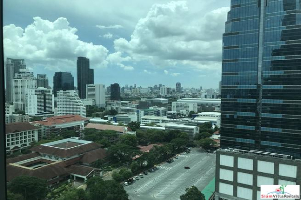The Room | Contemporary Furnished One Bedroom with City Views for Rent on Sukhumvit 21-14