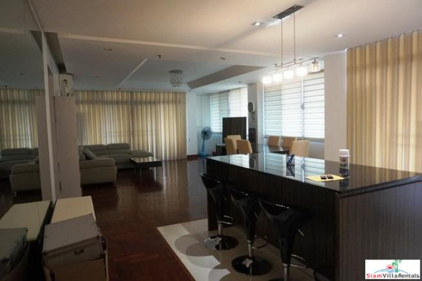 Baan Prompong | Bright and Roomy Two Bedroom for Rent on Sukhumvit 39-22