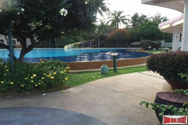 Walk to the Beach from this Resort Style Two Bedroom Condominium in Hua Hin-8