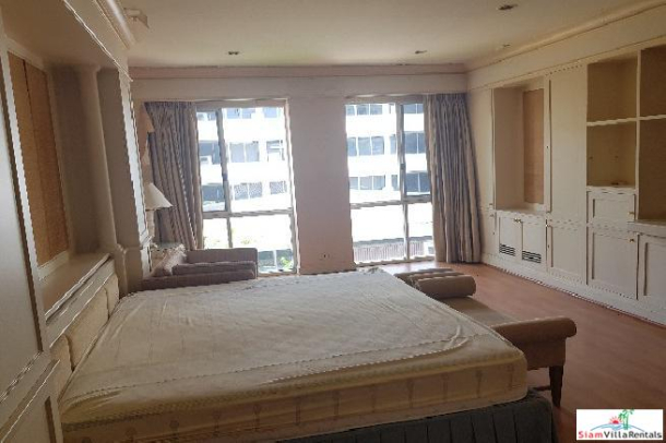 Tai Ping Towers | Large Furnished Two Bedroom in Contemporary Ekkamai Building-26