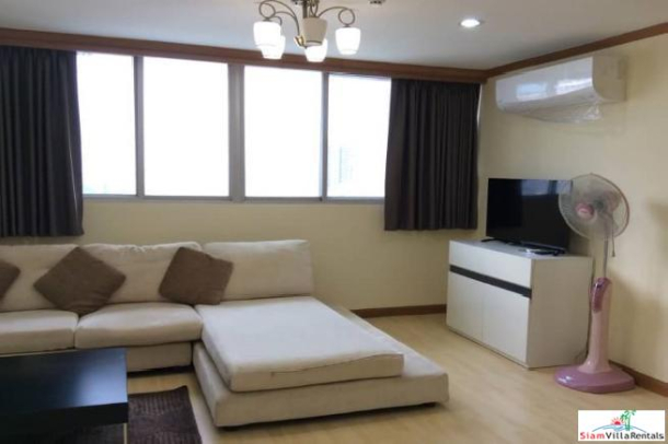 Tai Ping Towers | Large Furnished Two Bedroom in Contemporary Ekkamai Building-5