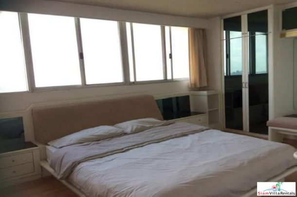 Tai Ping Towers | Furnished Two Bedroom with Lots of Space for Rent  in Ekkamai-7