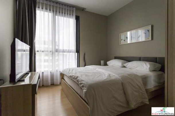 HQ Thonglor by Sansiri | Modern Two Bedroom Corner Unit for Rent-11