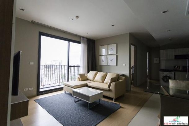 HQ Thonglor by Sansiri | Modern Two Bedroom Corner Unit for Rent-2