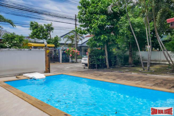 Land & House Park | Charming Single Storey Three Bedroom House with Pool & Large Yard in a Secure Chalong Estate - Pet Friendly-2