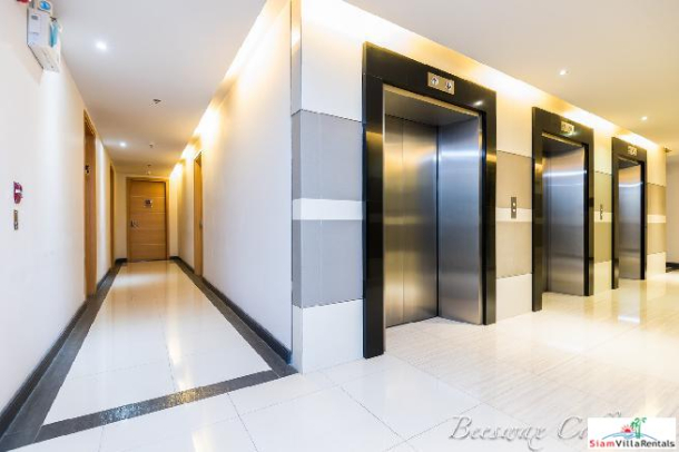 Circle Condominium | High Quality 1 Bed Condo for Rent with City Views on the 25th Floor-12