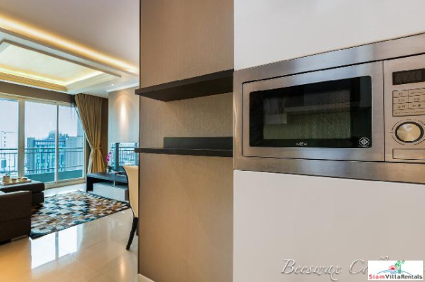 Circle Condominium | High Quality 1 Bed Condo for Rent with City Views on the 25th Floor-5