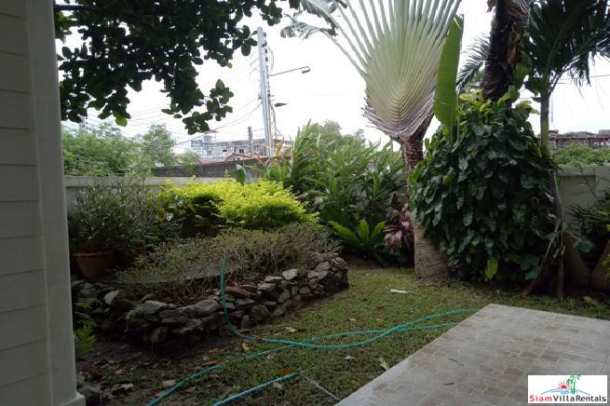Cozy Two Bedroom with Yard in Rawai, Phuket-2