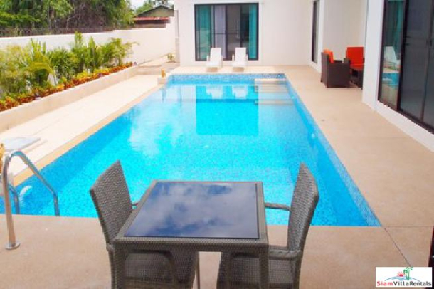 Contemporary, Luxurious 4 Bed Pool Villa at East Pattaya-5