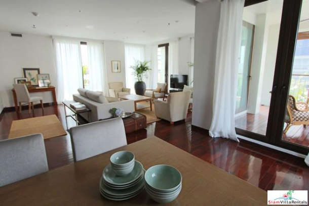 Panburi Apartment | Elegant Four Bedroom Condo Centrally Located in Si Lom-7