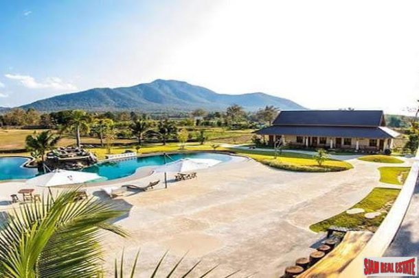Peaceful Modern Boutique Resort with Mountain Views in Mae On, Chiang Mai-6