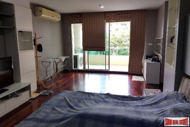 Sukhumvit City Resort Condo | Sunny and Bright Two Bedroom Condo with Garden Views on Sukhumvit 11-14