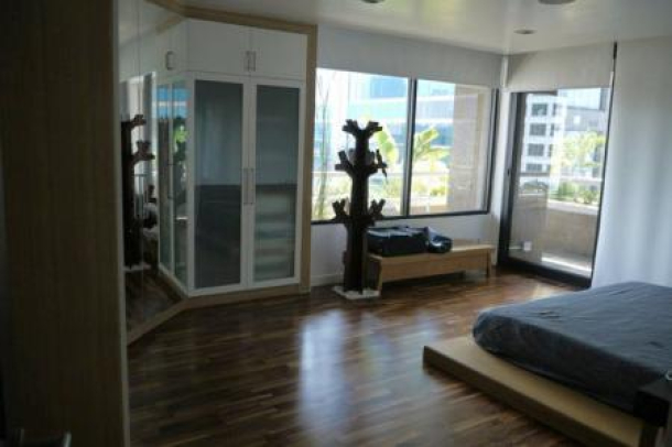 Renovated 3 Beds 164sqm Asoke Towers Condo-2