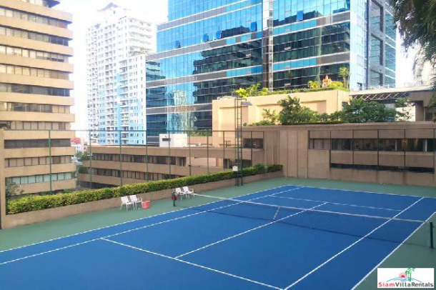 Renovated 3 Beds 164sqm Asoke Towers Condo-8