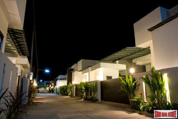 Seastone Villas | 2 Bed Private Corner Pool Villa 5 mins drive to Laguna and Layan beaches-14
