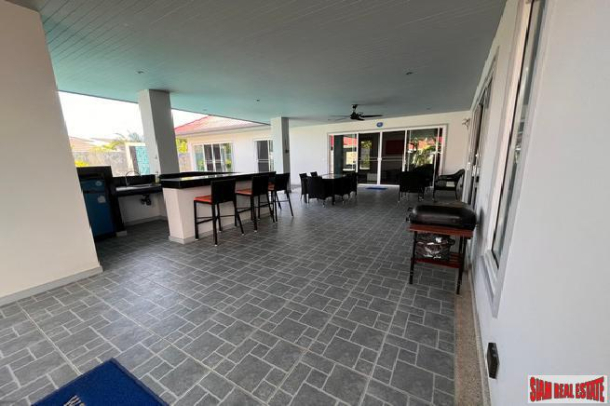 Large Three Bedroom House with Pool and Outside Living Area for Rent in Chalong-4