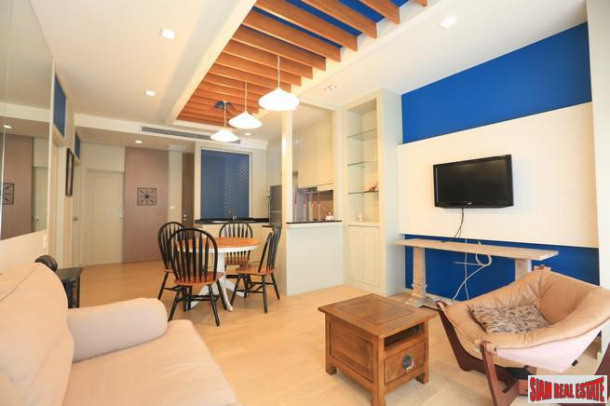 Noble Reveal Condominium | Two Bedroom Corner Condo with Wrap Around Windows and Fantastic City Views in Ekkamai-2