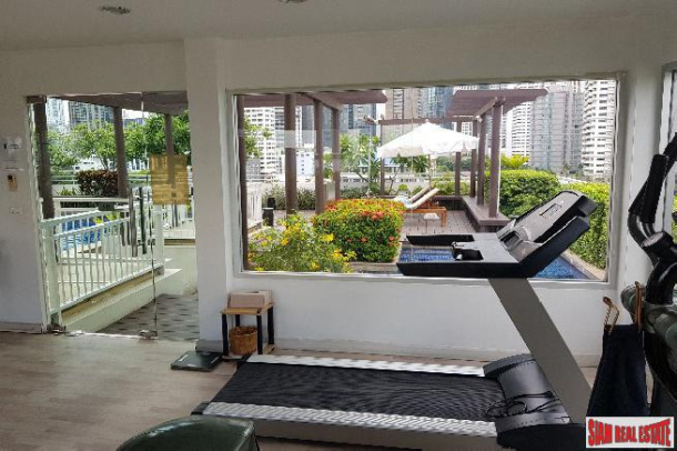 49 Plus Condo | Three Bedroom Condo with Garden and Pool Views on Sukhumvit 49-28