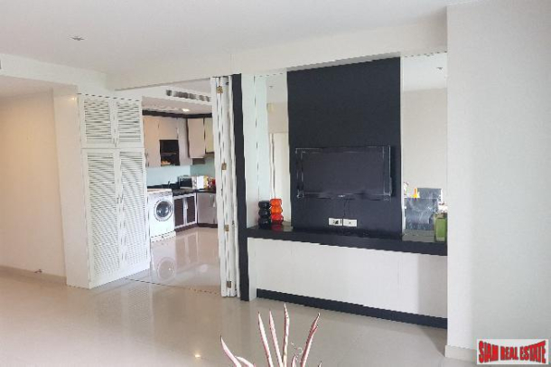 Noble Solo Condo | Two Bedroom with Pool Views on Sukhumvit 55, Bangkok-22