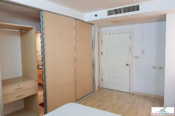 Ruamsuk Condominium | Large Corner Apartment with Four Ensuite Bedrooms for Rent on Sukhumvit 26-18