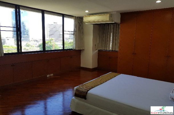 Ruamsuk Condominium | Large Corner Apartment with Four Ensuite Bedrooms for Rent on Sukhumvit 26-8