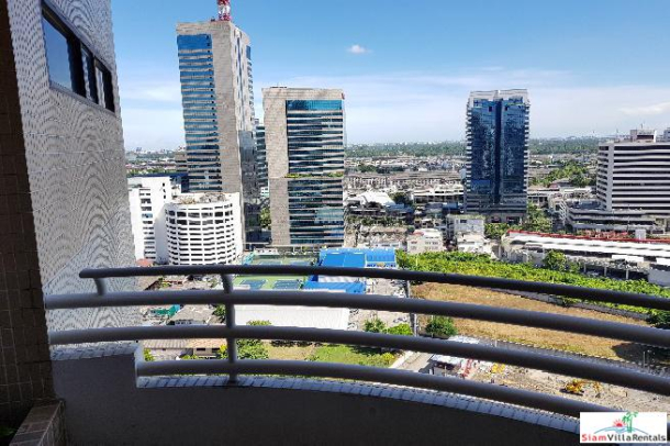 Ruamsuk Condominium | Top Floor Four Bed Corner Apartment with Fantastic City Views on Sukhumvit 26-8