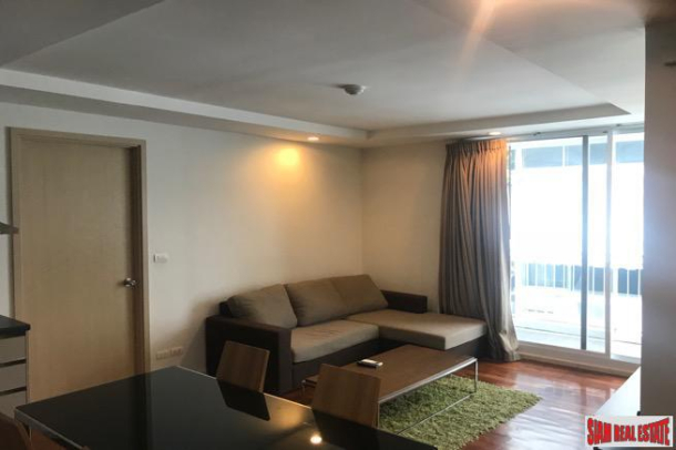 Siri On 8 | Convenient Two Bedroom Condo  for Rent Located Near BTS Nana on Sukhumvit 8-6