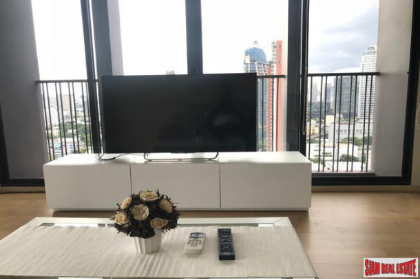 Noble Reveal | One Bedroom Corner Condo with Amazing City Views on Sukhumvit 63-19