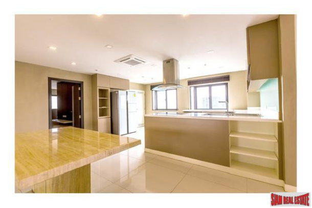 Top View Tower | Amazing 270 Degree View from this Two Bedroom Condo for Sale on Sukhumvit 59-10