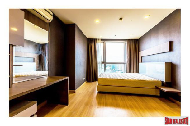 Skywalk Condo | Two Bedroom with Spectacular City Views for Rent on Sukhumvit 69-12
