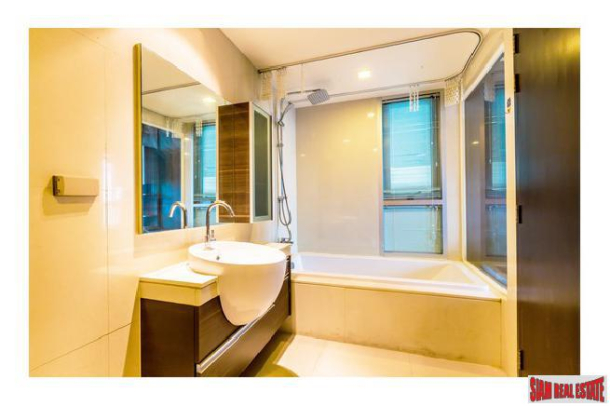 Skywalk Condo | Two Bedroom with Spectacular City Views for Rent on Sukhumvit 69-5