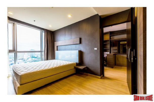 Skywalk Condo | Two Bedroom with Spectacular City Views for Rent on Sukhumvit 69-7
