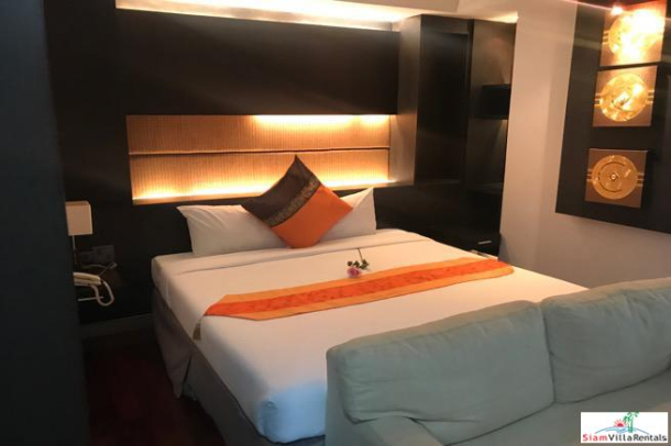 Mona Suite | Spacious Two Bedroom Corner Unit for Rent on Sukhumvit 31-19