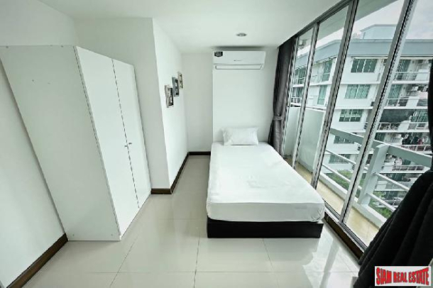 The Waterford | Three Bedroom with lots of Sunny Windows for Rent on Sukhumvit 50-12