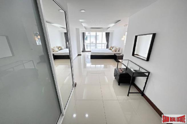 The Waterford | Three Bedroom with lots of Sunny Windows for Rent on Sukhumvit 50-14