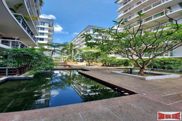 The Waterford | Three Bedroom with lots of Sunny Windows for Rent on Sukhumvit 50-5