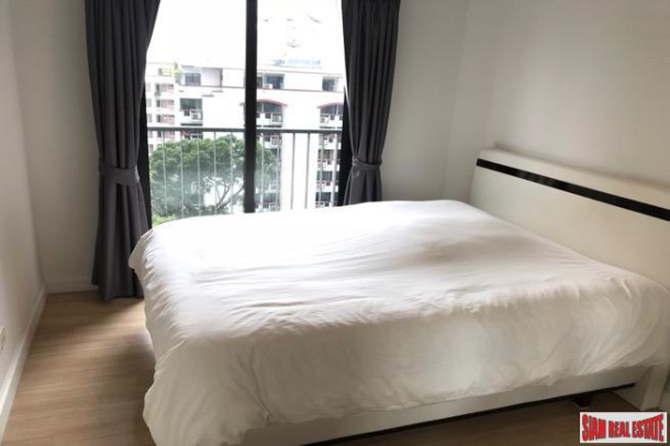 High Quality 2 Bed Corner unit Condo for Sale at Sathorn-17