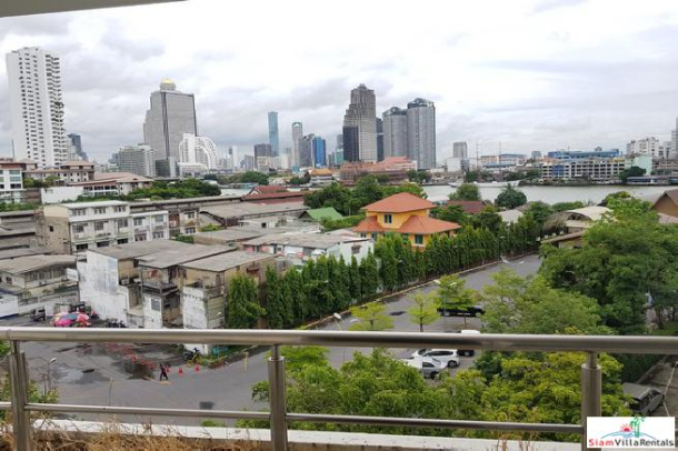 Saichon Mansion | River and Pool Views from this Three Bedroom Condo in Krung Thonburi-26