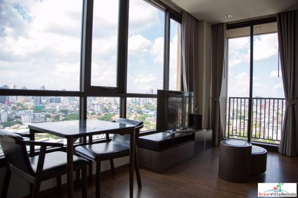 The Line | One Bedroom Corner Condo with Wonderful City Views on Sukhumvit 71-10
