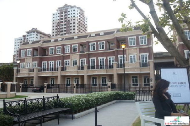 The Garden Square by Sansiri | Elegant Partly Furnished Townhome in a Luxury Closed Compound, Kensington Style-12